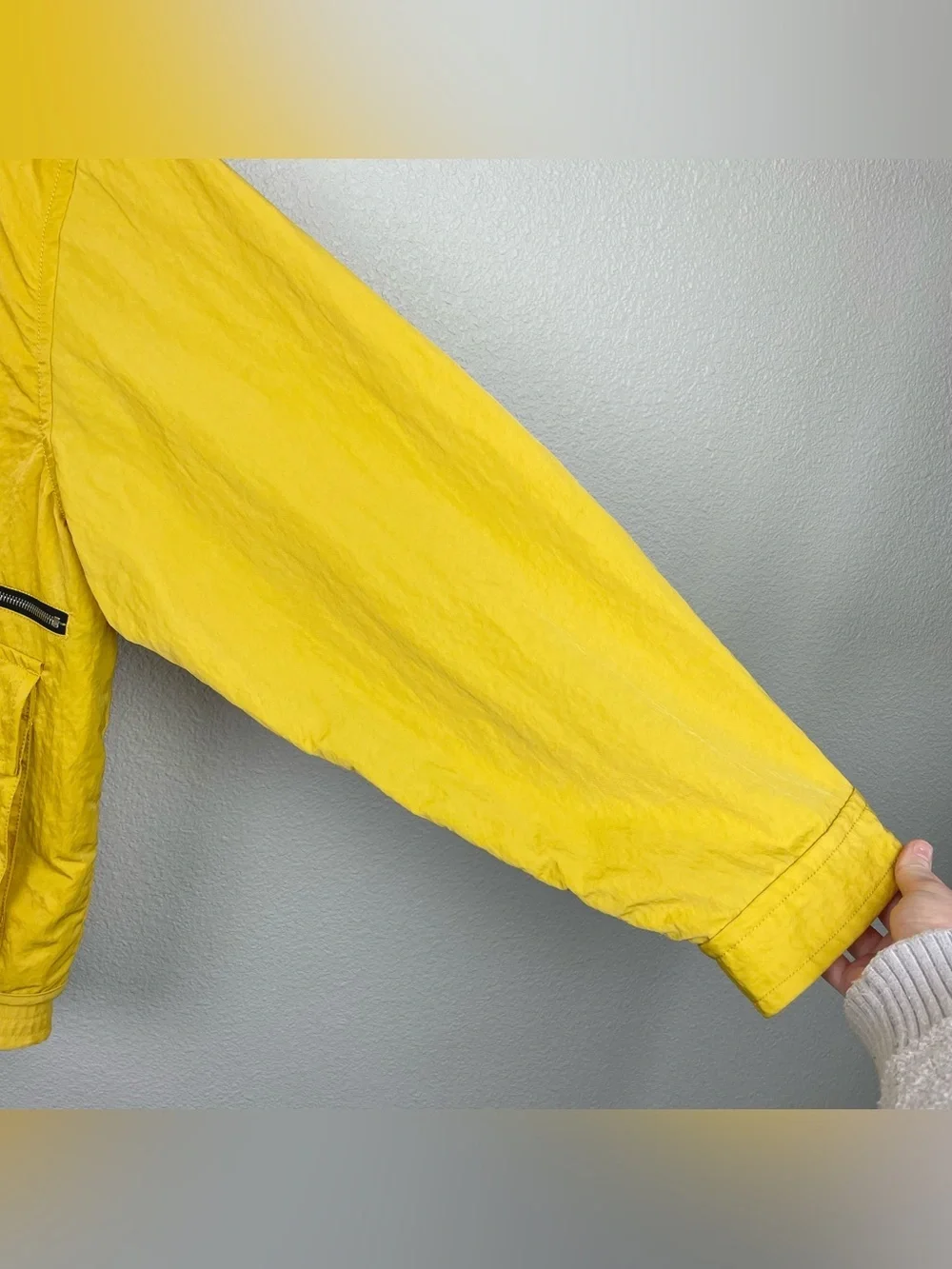 Banana Republic Men's Large Hooded Nylon Oversized Jackets Yellow Full Zip Coat